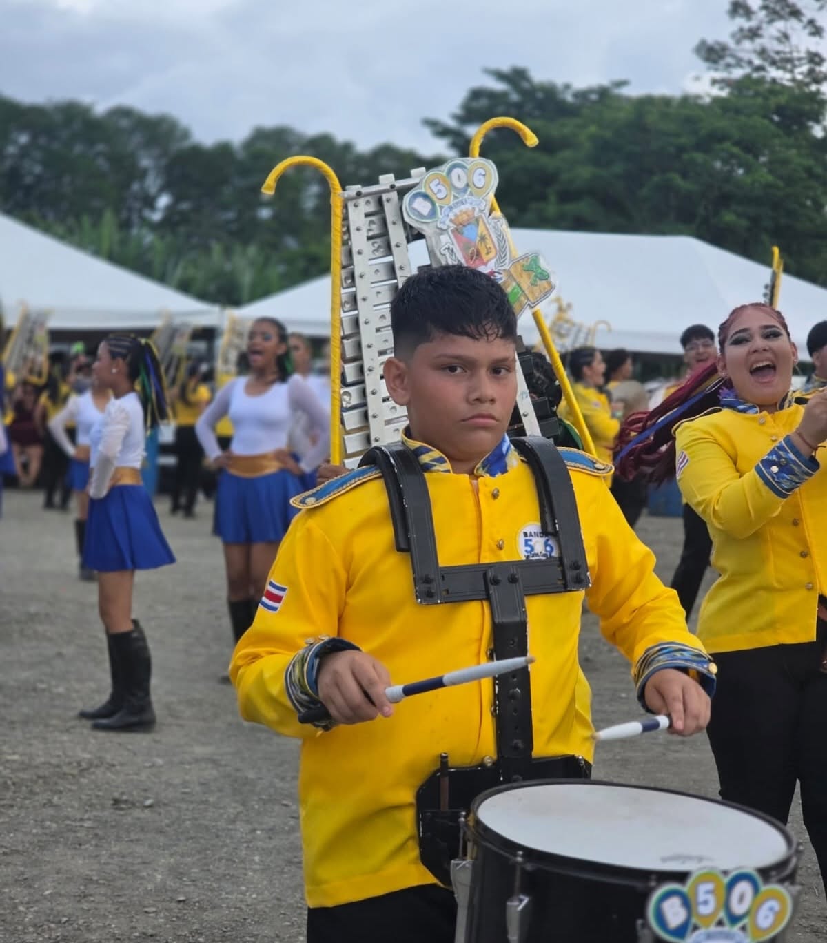 Foto 49 - Banda 506