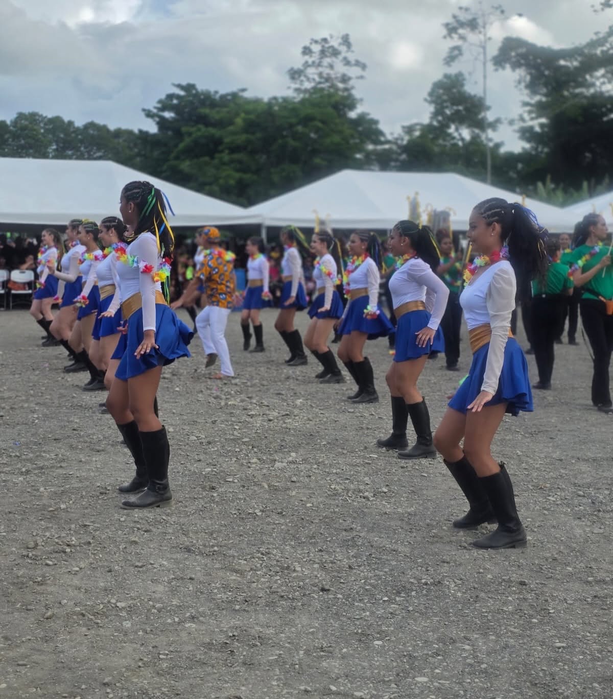 Foto 37 - Banda 506