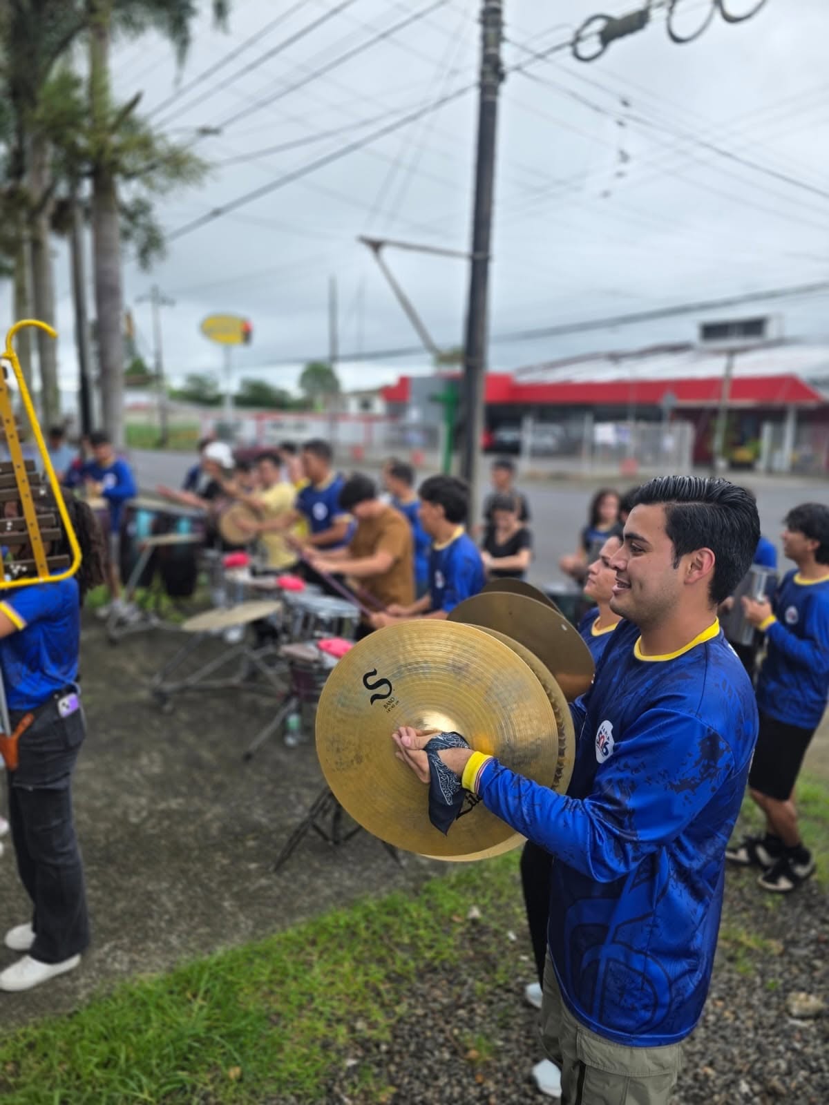 Foto 125 - Banda 506