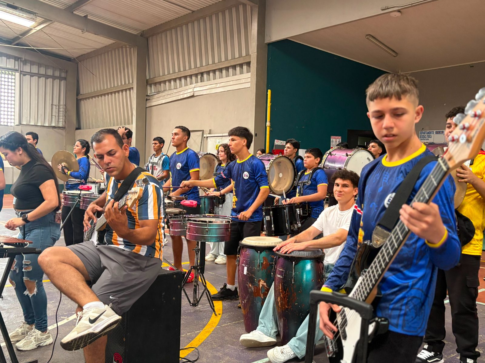 Foto 56 - Banda 506