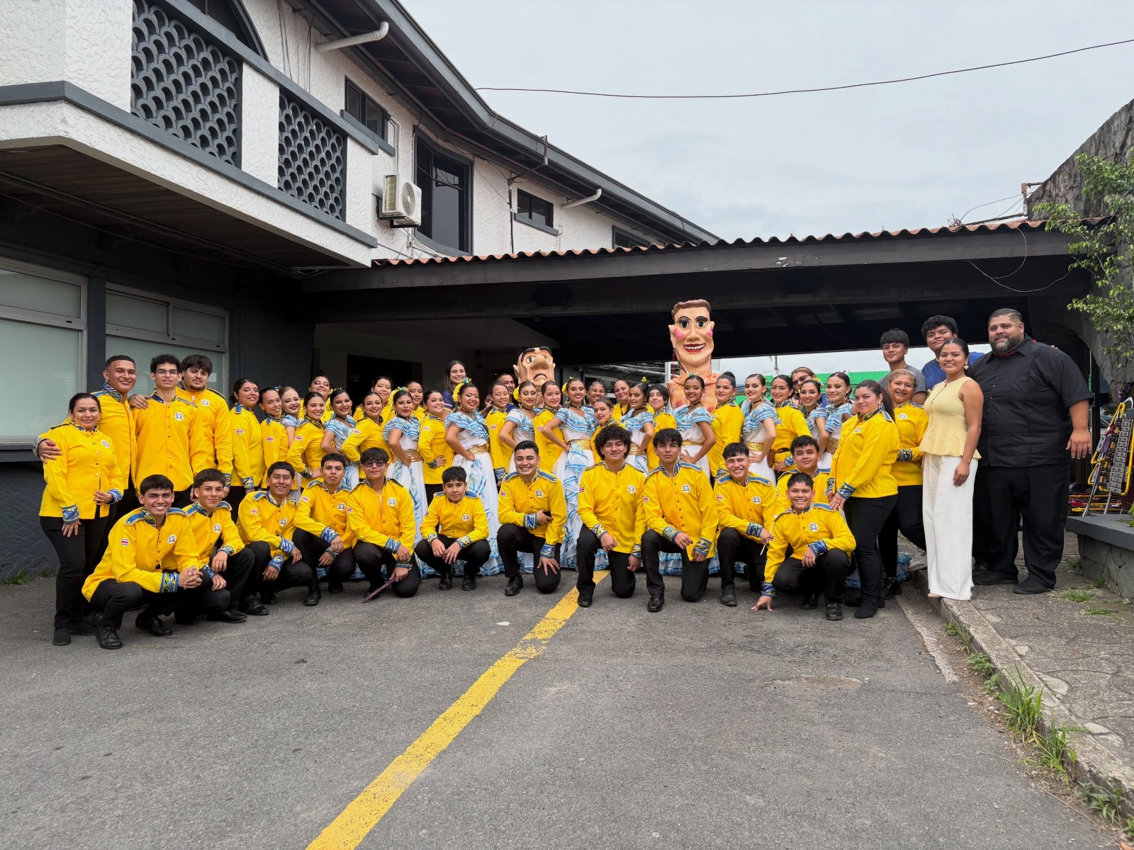 Integrantes de Banda 506 reunidos en San Carlos